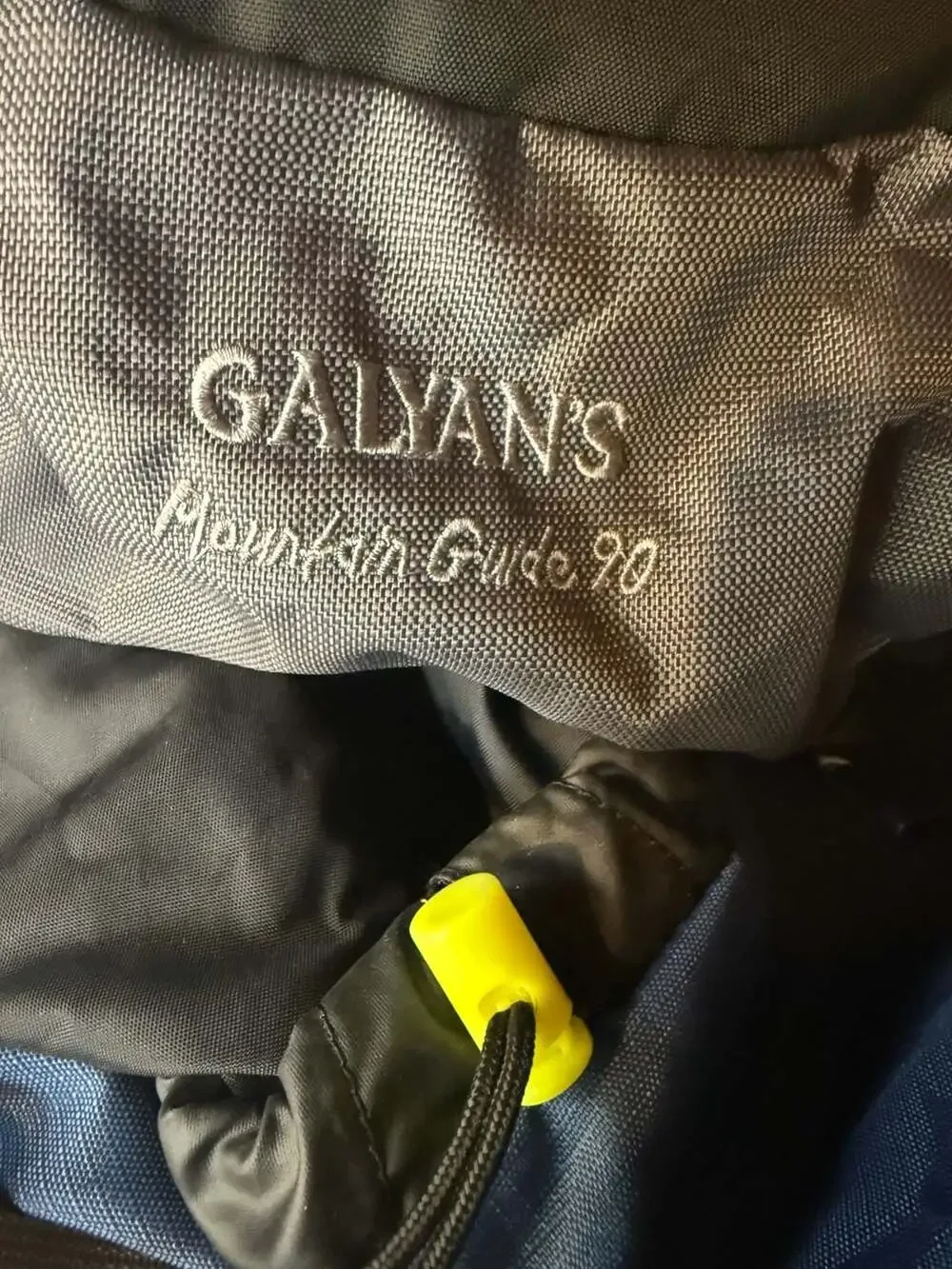 Galyan’s Mountain Guide 90 (90 L). Galyan’s